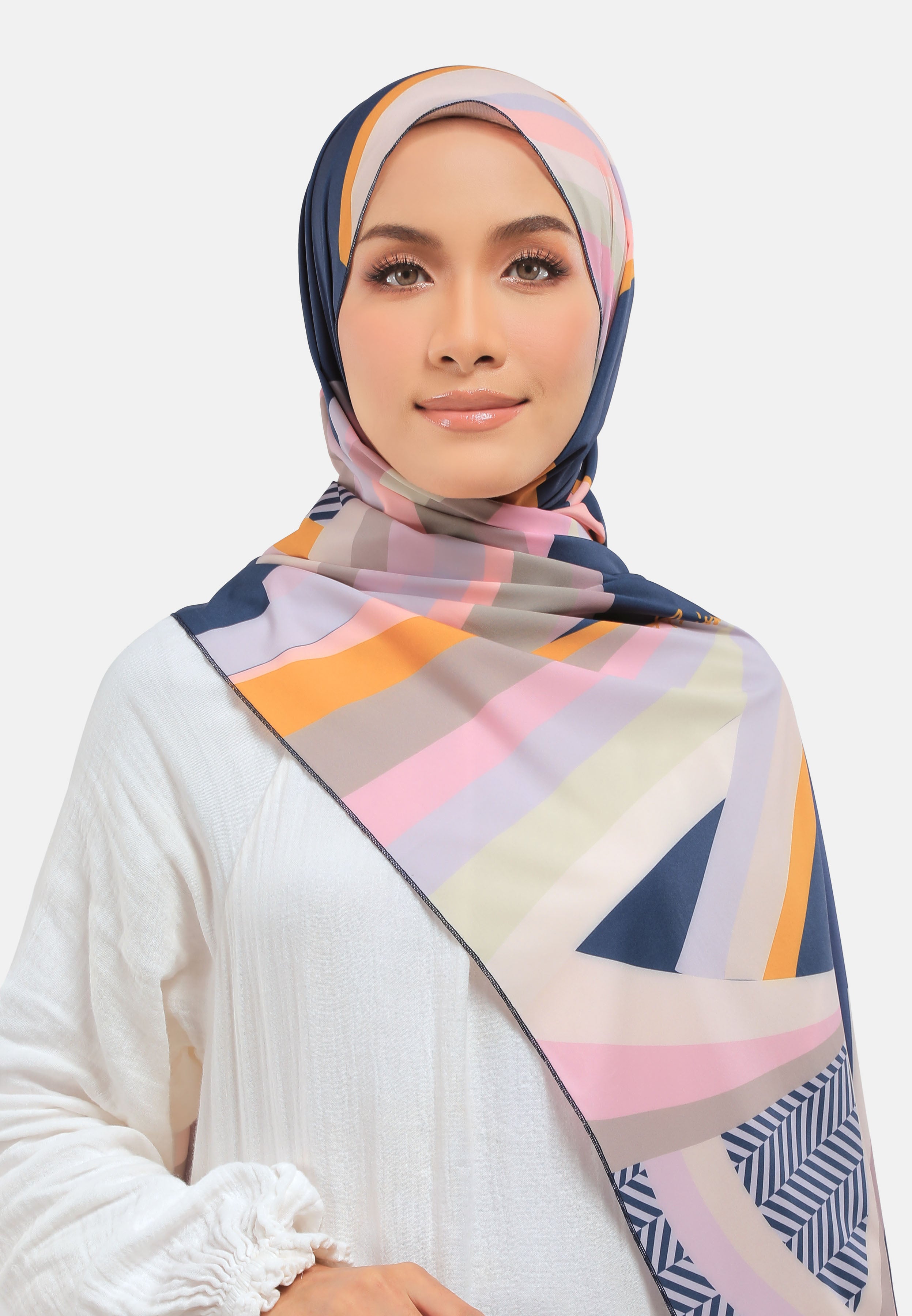Arissa Hijab Poche Printed Shawl Scarf - ARS-ST1196 (MD2)